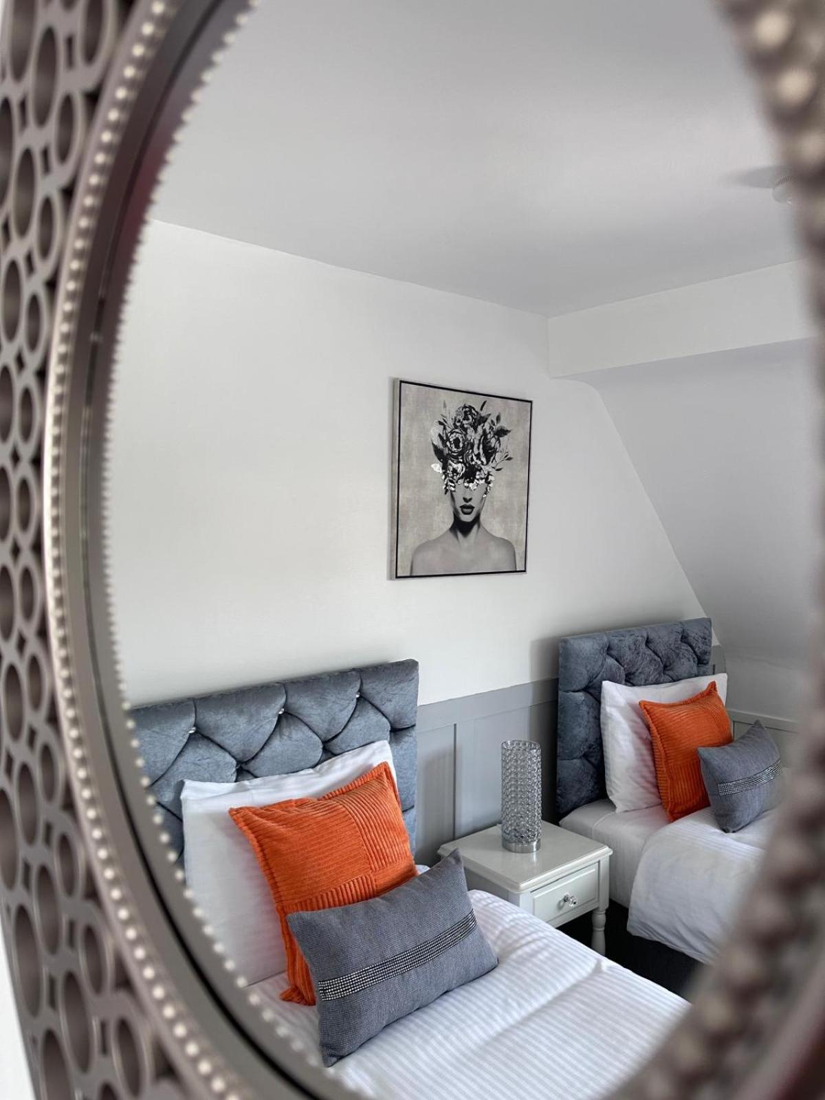 That'S Amore House In Sandbach Free Parking エクステリア 写真